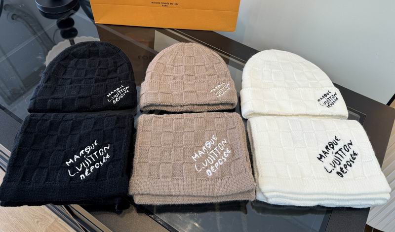 LV scarf hat dx03